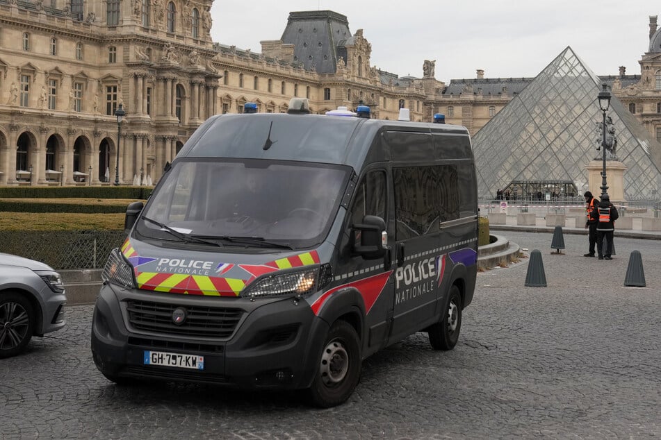 Nach Kunstraub im Pariser Louvre: Alle Hauptverdächtigen im Knast