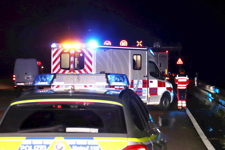 Die Polizei veranlasste eine etwa einstündige Sperrung des rechten Fahrstreifens.