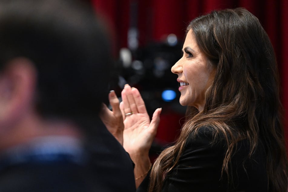 Noem's doomed DHS leadership sees TSA in chaos as hundreds resign