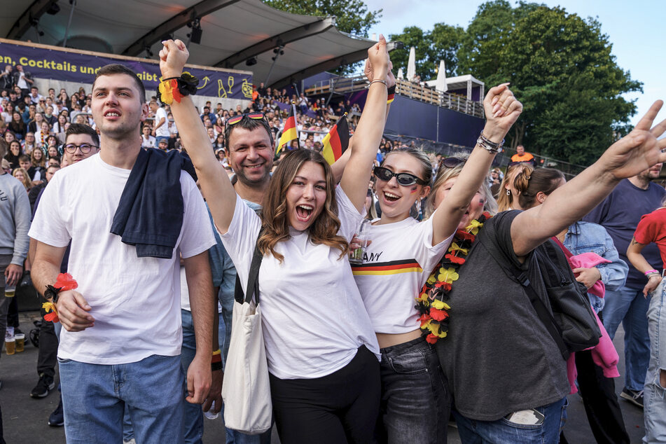 An der Unterstützung hat es jedenfalls nicht gelegen, dass die Nationalmannschaft frühzeitig aus dem Heimturnier ausgeschieden ist.