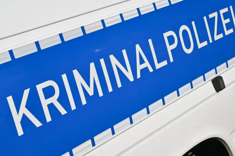 Die Kriminalpolizei hat die Ermittlungen zu den genauen Umständen, die zu dem Unglück führten, aufgenommen. (Symbolbild)