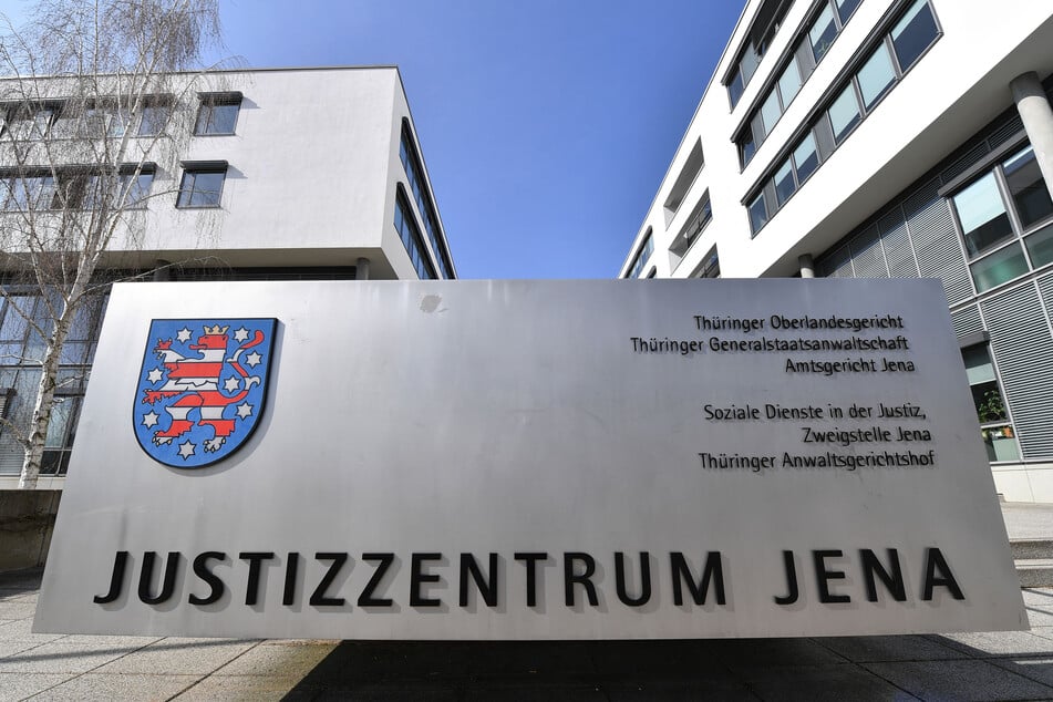Terrorverdacht: Mutmaßliches IS-Mitglied vor Thüringer Oberlandesgericht
