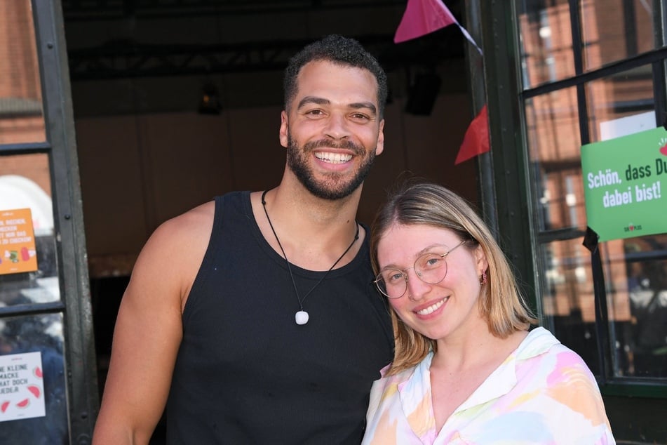 Bianca Heinicke (32) kann sich weitere Kinder mit ihrem Partner Timothy Hill (30) vorstellen.