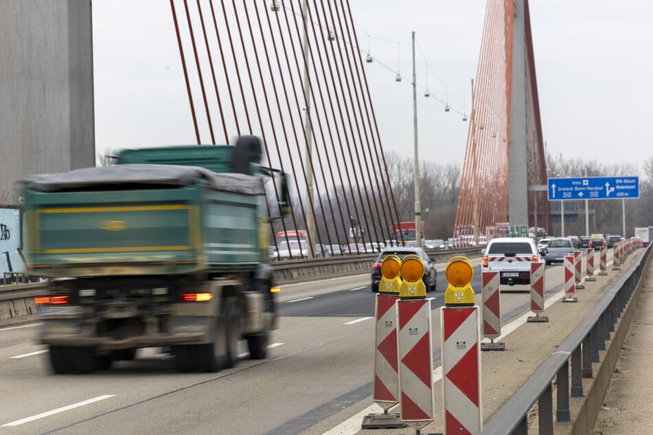 Strukturelle Schäden aufgetaucht: Rheinbrücke muss sofort gesperrt werden