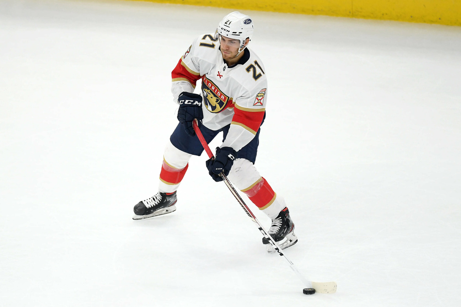 Panthers center Alex Wennberg scored a goal in Florida's win over Tampa on Monday night