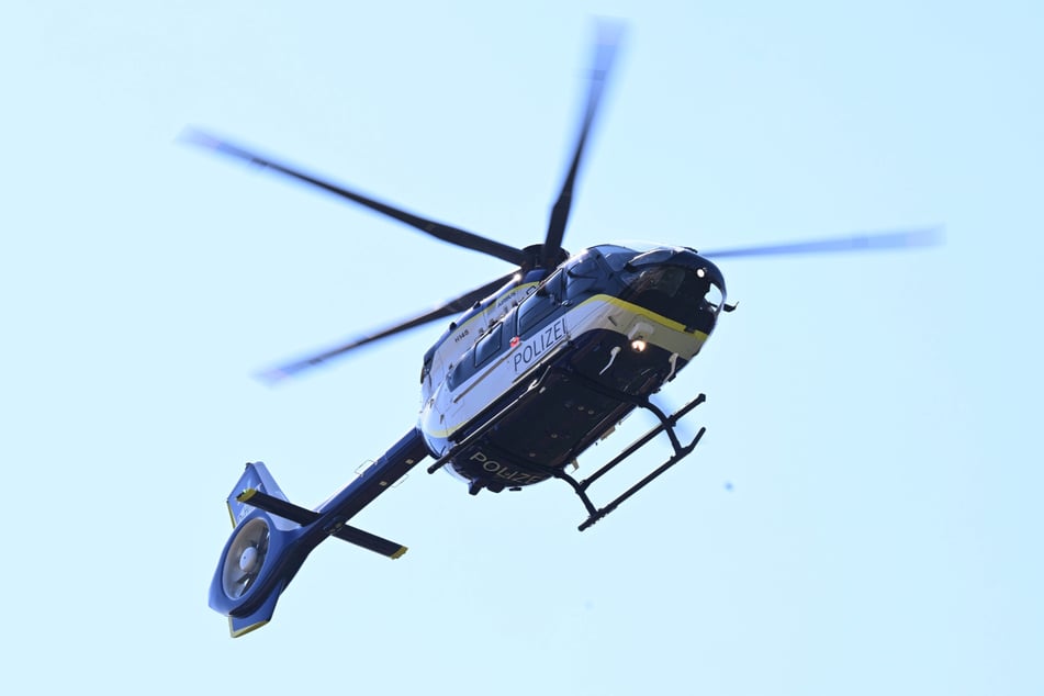 Ein neuer Polizei-Hubschrauber vom Typ H145 zog am Freitagvormittag seine Kreise über Dresden. (Symbolfoto)