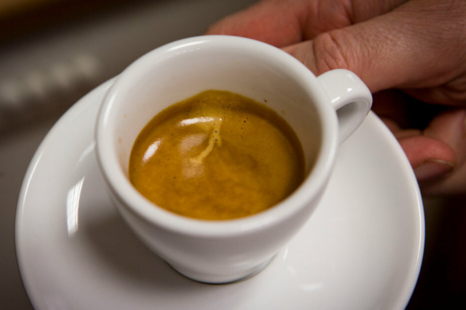 Der tägliche Kaffee-Service ist ebenfalls Voraussetzung - mit Lieferung ans Bett.