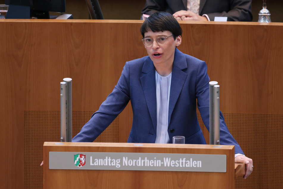 Josefine Paul (41, Grüne) wehrt sich gegen die Vorwürfe der FDP.