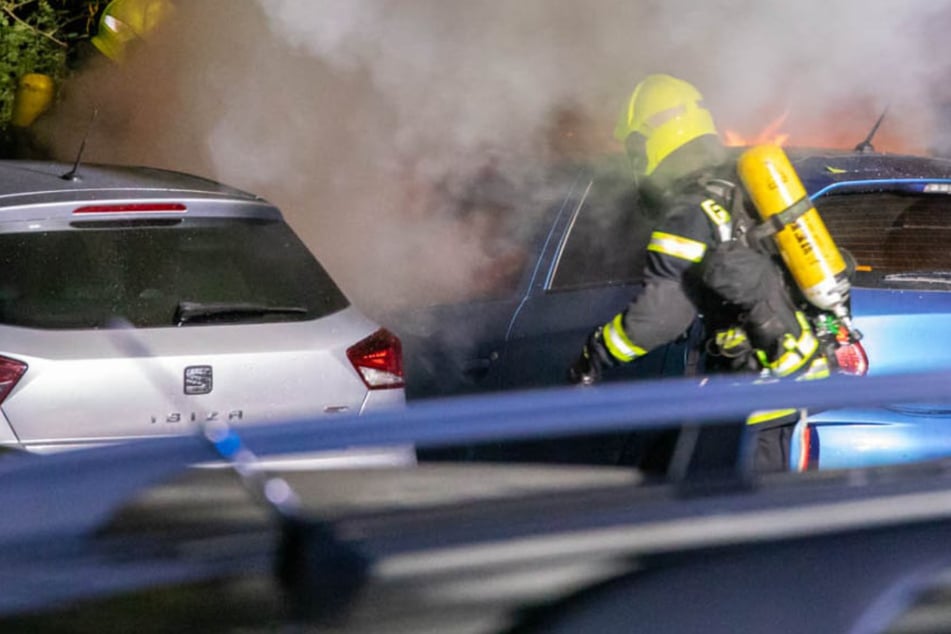 Erzgebirge: Schon wieder ein brennendes Auto!