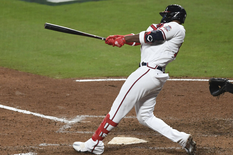 Pinch hitter Jorge Solar hit a go ahead homer against the Houston Astros during the seventh inning of game four.