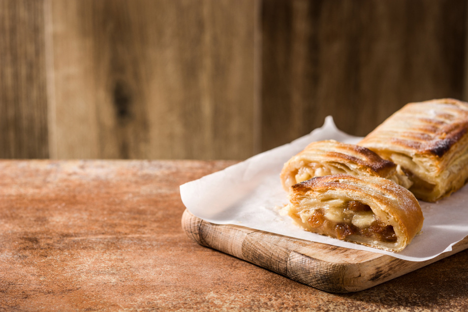 Eine Geschichte rund um einen Apfelstrudel ging im Netz überraschend viral.