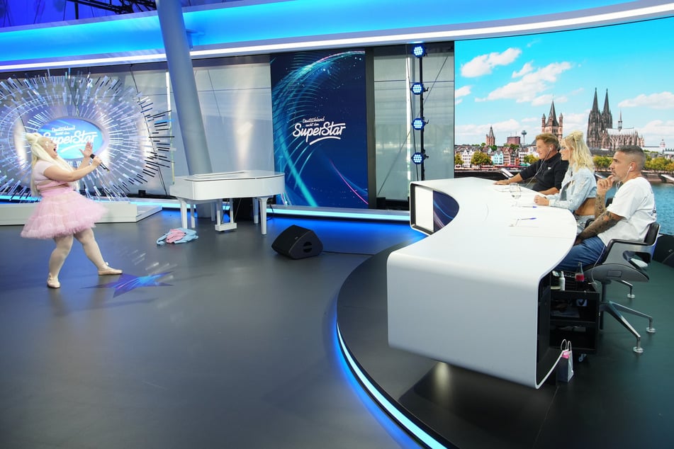 Vor allem Bushido (47, r.) ist von dem Auftritt nicht angetan.