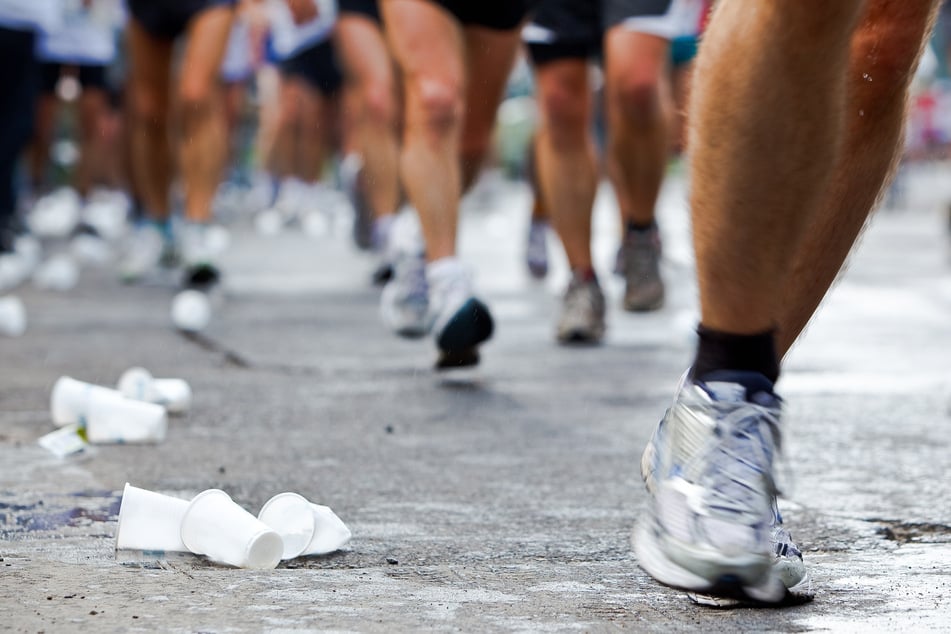 Der 24-jährige Halbmarathon-Teilnehmer klagte über Unwohlsein - und verstarb wenig später im Krankenhaus. (Symbolbild)