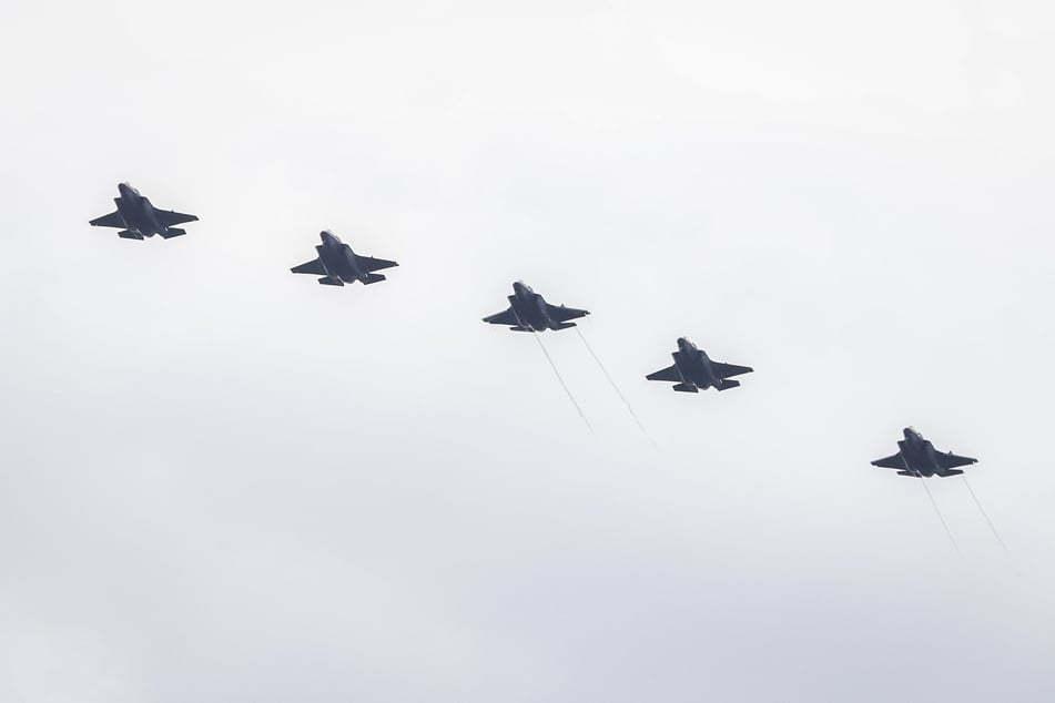 Kampfflugzeuge der USA: Erneut haben die Vereinigten Staaten den Iran angegriffen - dieses Mal anscheinend deutlich stärker als zuvor. (Archivfoto)
