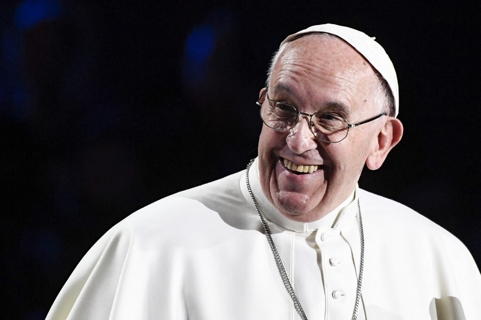 Pope Francis speaks out about future of celibacy requirement for Catholic priests