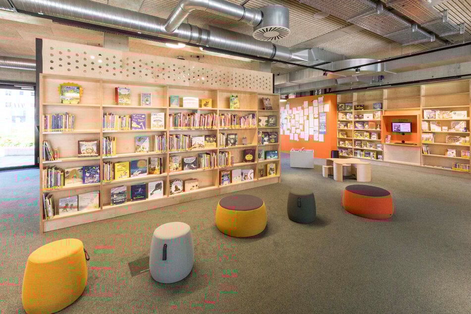 Die neue Johannstädter Bibliothek ist Teil des "Open-Library-Projekts" und damit an sieben Tagen die Woche bis zu zehn Stunden täglich geöffnet.