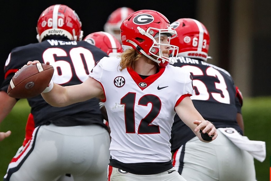 Former 5-star quarterback recruit Brock Vandagriff has the football world in shambles after his latest comments led to questions about his future in Georgia.