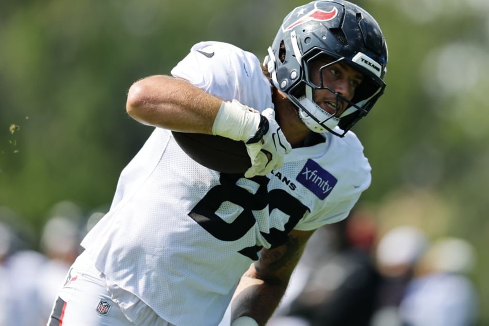 Der 23-jährige Tight End schaffte es mit guten Leistungen in den 53-Mann-Kader der Houston Texans.