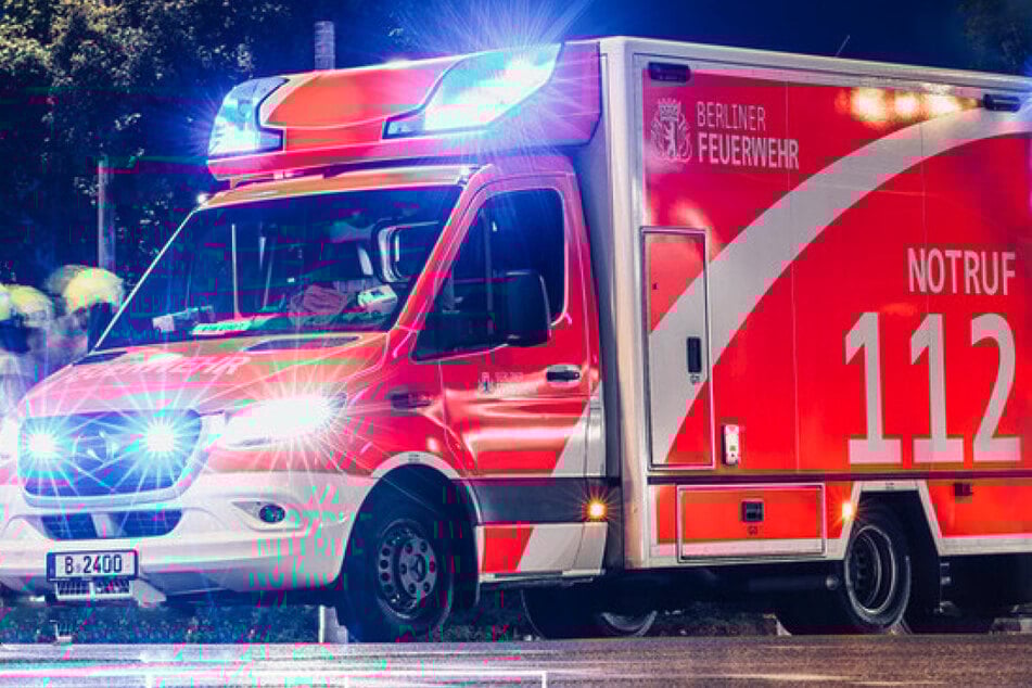 Die Berliner Feuerwehr musste am Mittwochabend zu einem tödlichen Unfall in Bohnsdorf anrücken. (Symbolfoto)