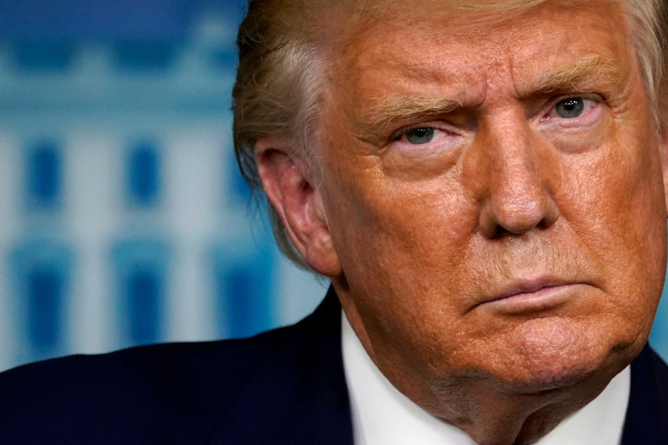 Die US-Regierung will auf Anweisung von Präsident Donald Trump (74) Anti-Rassismus-Schulungen der Bundesbehörden ein Ende bereiten.