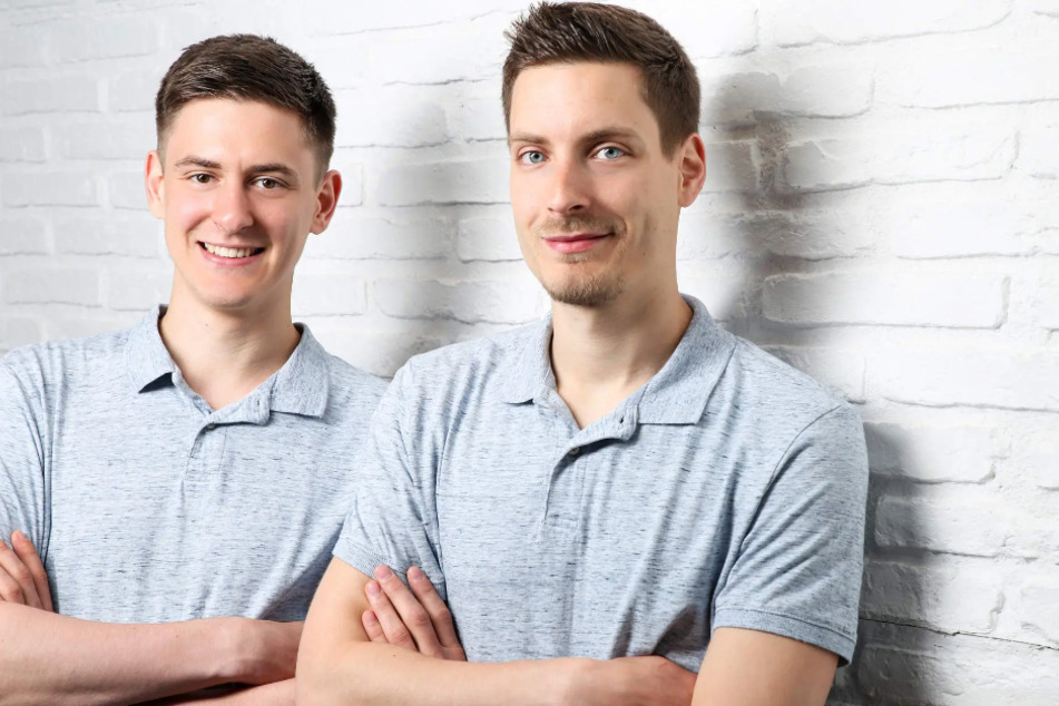 Jan Wittmann (25) und Christoph Skorupa (32) haben die Dogorama-App gegründet.