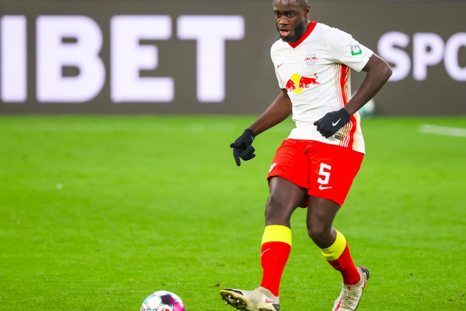 Leipzigs Dayot Upamecano (22) wird künftig für den FC Bayern München spielen.