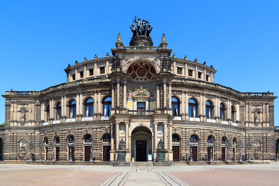 Heute vor 41 Jahren: Semperoper kehrt nach Dresden zurück