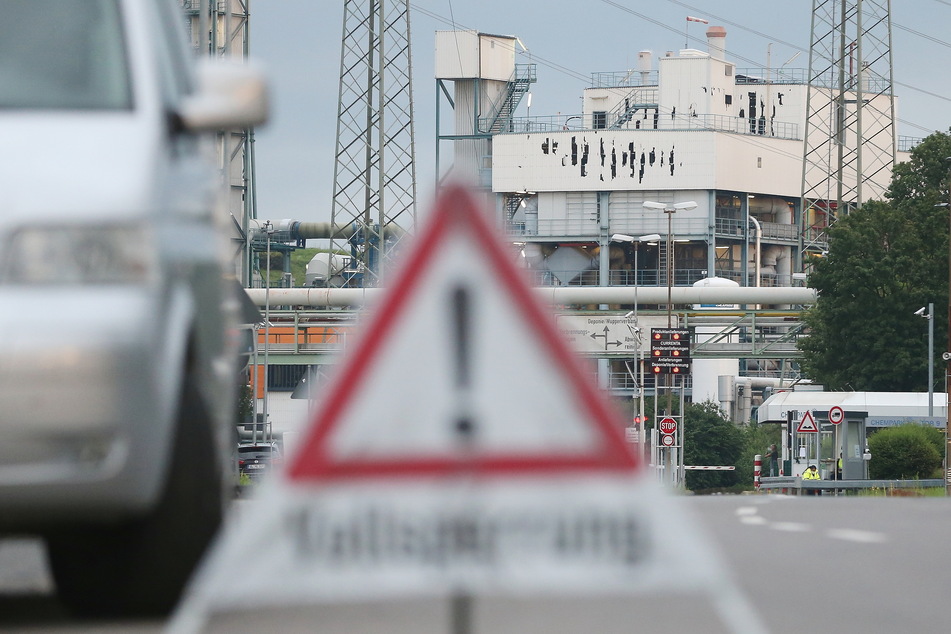 Nach der Explosion in Leverkusen waren viele kleine Rußpartikel niedergegangen. Die Stadt riet ihren Bürgern, kein Obst oder Gemüse aus dem Garten zu essen.