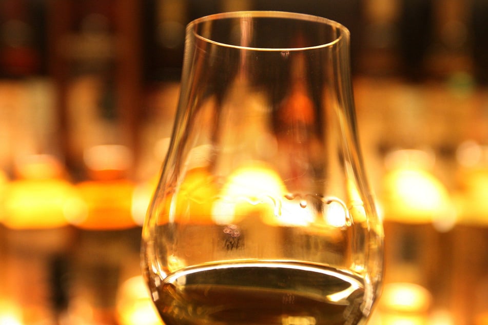 Wo ist der Whiskey für knapp 2000 Euro? So äußert sich der Bürgermeister