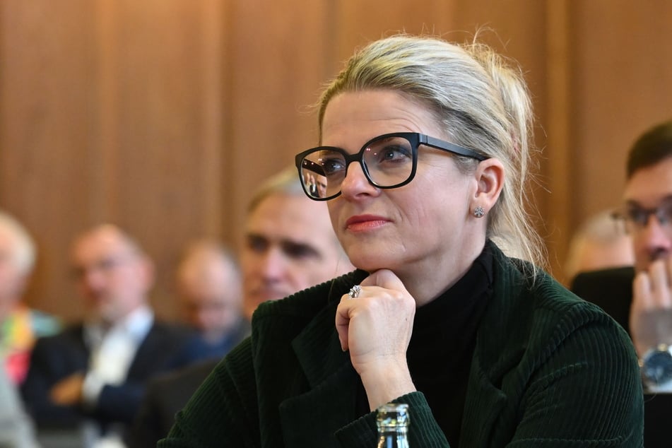 Susanne Schaper (47, Linke) fragte die Landesregierung nach dem Einkommen der Sachsen. Ihre Partei kritisiert die ungerechte Vermögensverteilung in Deutschland scharf.