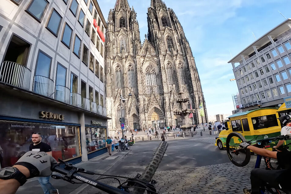 In dem Video sind viele bekannte Kölner Sehenswürdigkeiten zu erleben.