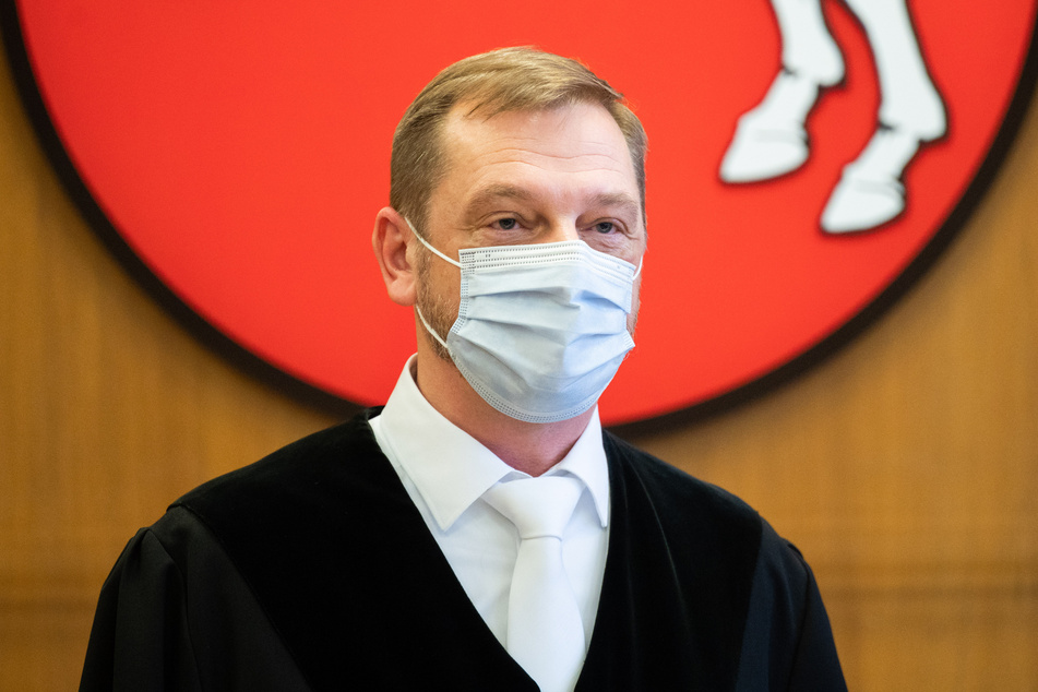 Rainer de Lippe, Vorsitzender Richter, im Gerichtssaal im Landgericht Hildesheim.