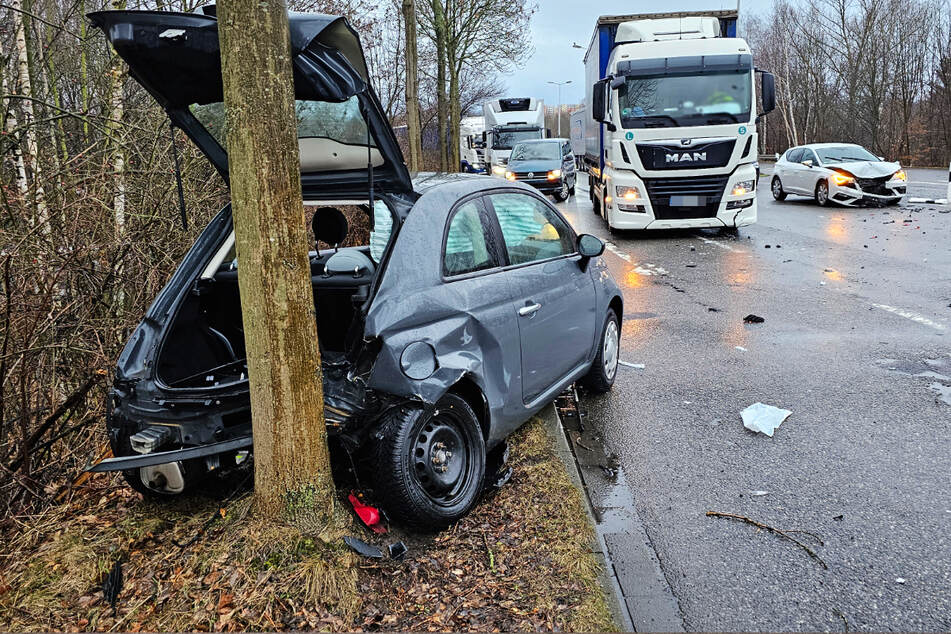 Nach einem Unfall auf dem Südring in Chemnitz war am Donnerstagmorgen eine Sperrung nötig.
