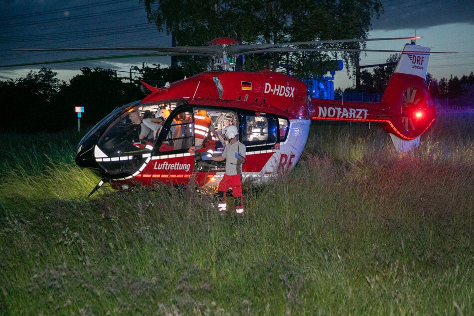 Die Rettungskräfte brachten den KTM-Fahrer nach dem tragischen Vorfall in ein Krankenhaus.