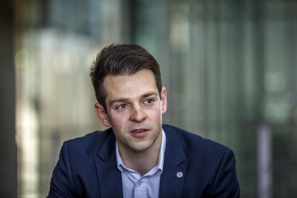 Philipp Hartewig (30, FDP) verteidigt die Entscheidung zur Abstimmung.