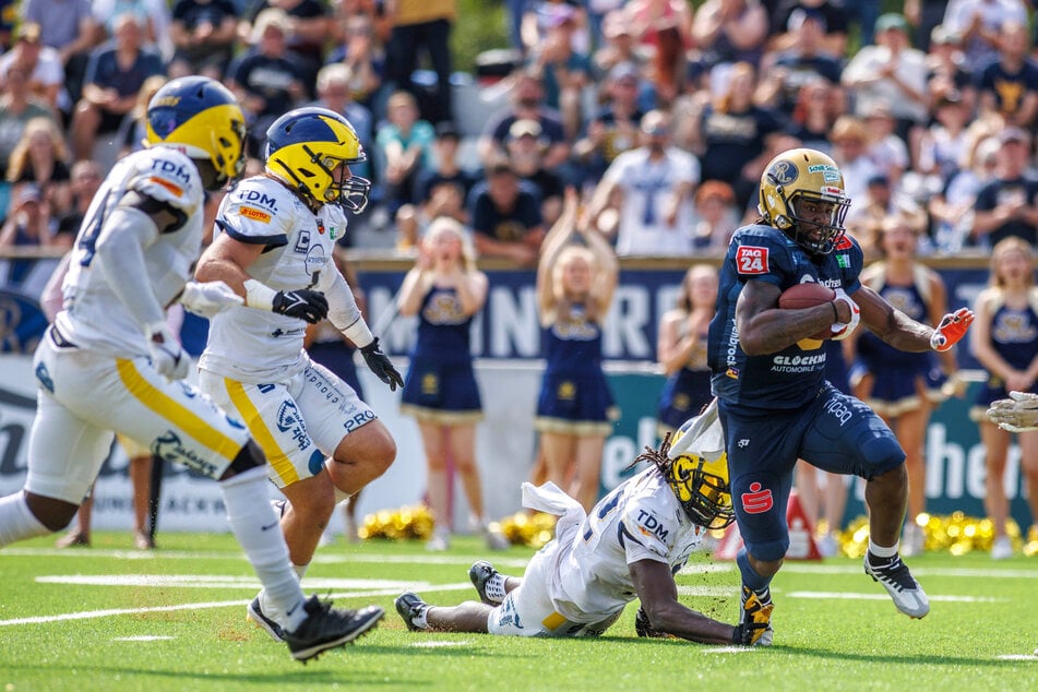 Ricky Smalling (r.) war mit zwei Touchdowns nicht zu stoppen.