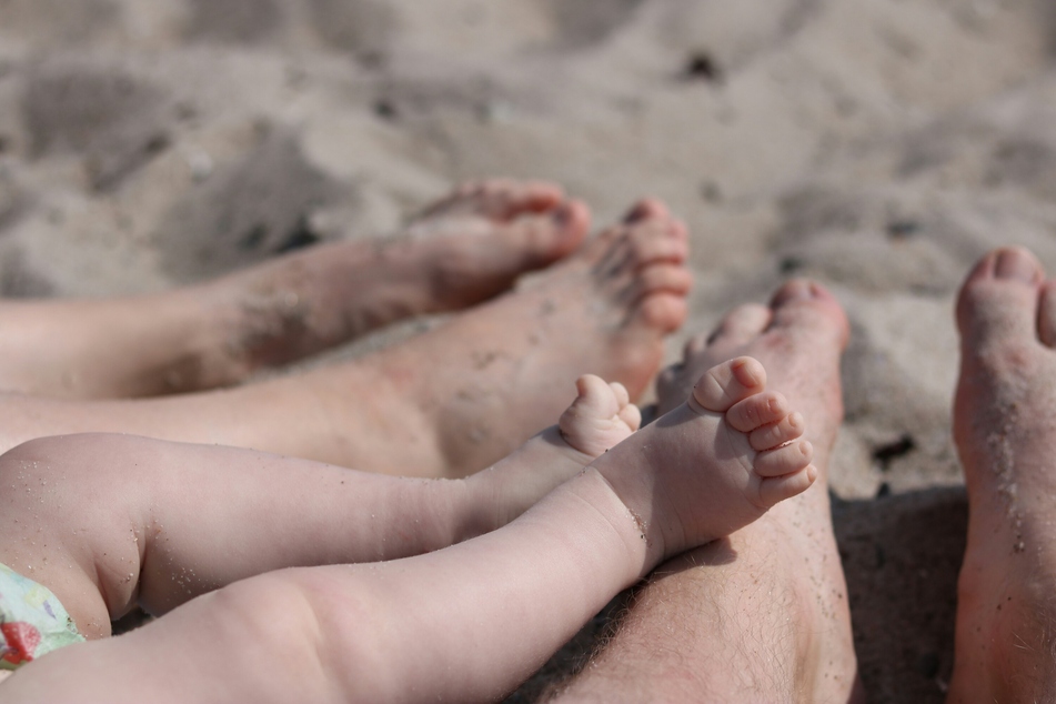 Ein 18 Monate altes deutsches Kleinkind hat während des Mallorca-Urlaubs einen Herzstillstand erlitten. (Symbolbild)