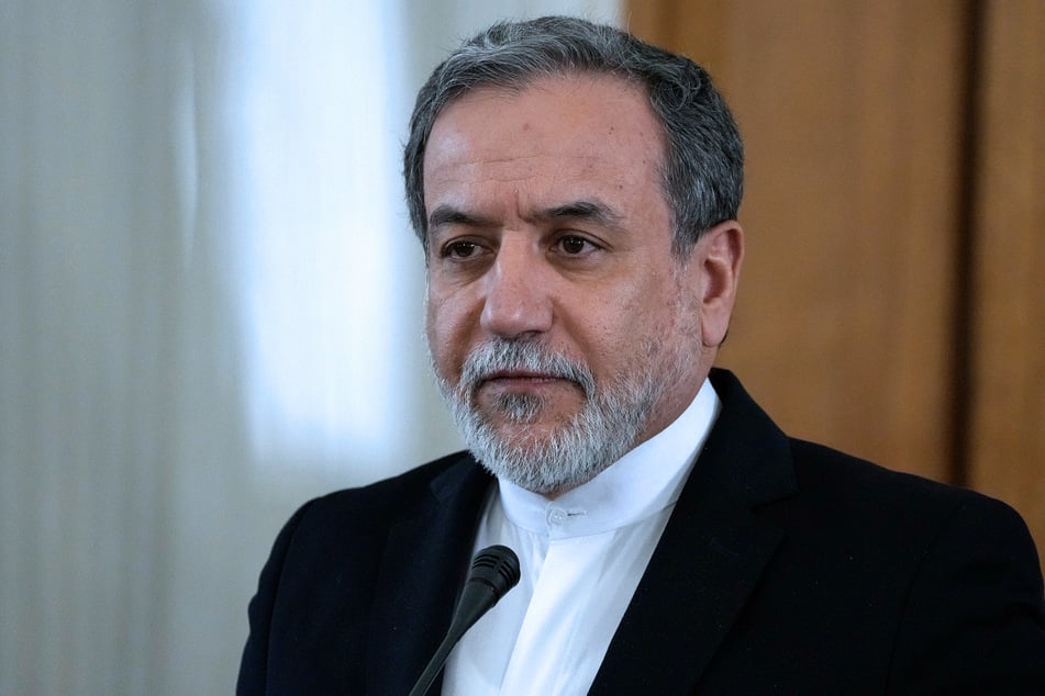 Der iranische Außenminister Abbas Araghtschi (62) hofft auf Trump.