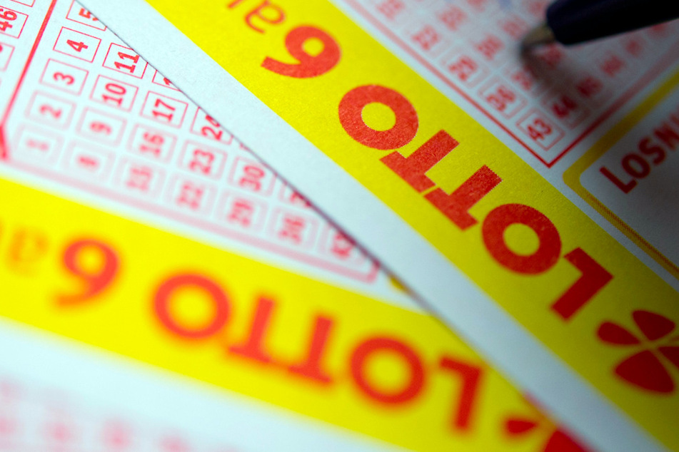 Rentnerin gewinnt fast zehn Millionen Euro im Lotto: Das will sie sich nun kaufen