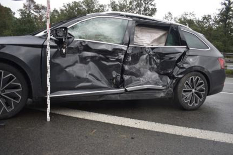 Unfall A9: Unwetter sorgt für mehrere Unfälle an gleicher Stelle auf A9: Vier Personen verletzt