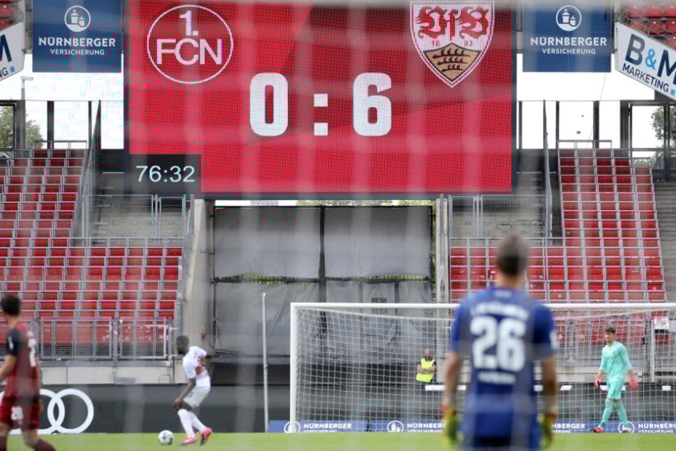 Das Ergebnis auf der Anzeigetafel war deutlich: Der VfB Stuttgart ist somit nach dem 33. Spieltag so gut wie aufgestiegen.