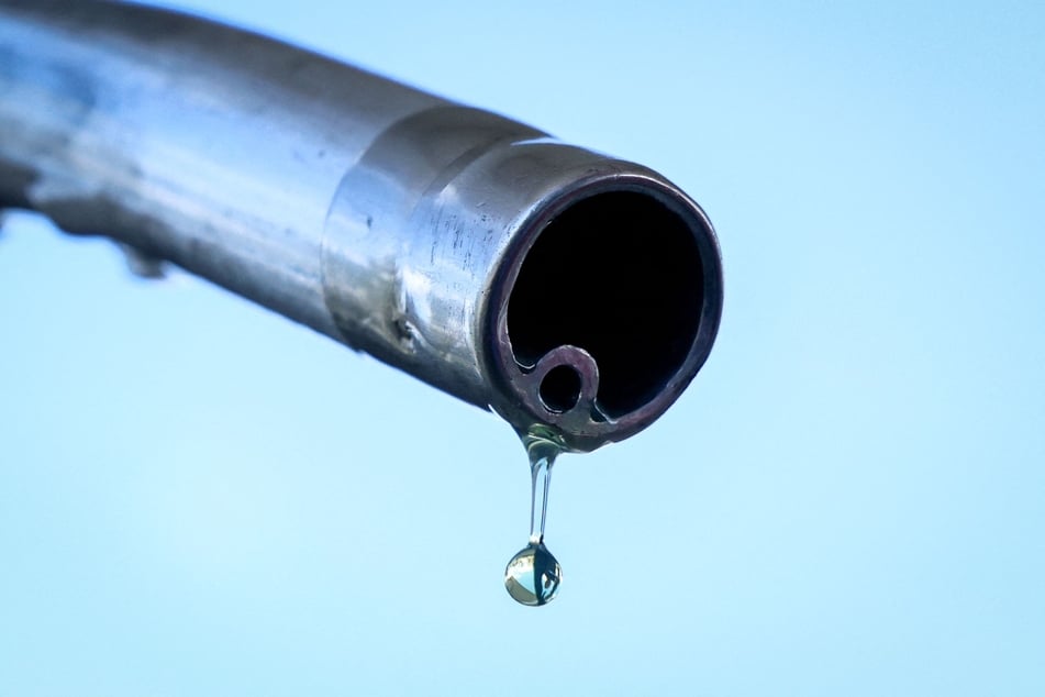 Der gestiegene Ölpreis macht sich erneut an den Zapfsäulen in Deutschland bemerkbar. (Symbolbild)