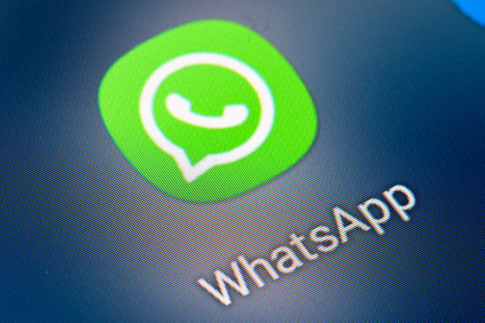 Die Betrüger verknüpfen unbemerkt ein von ihnen kontrolliertes Gerät mit einem fremden WhatsApp-Konto. (Symbolfoto)