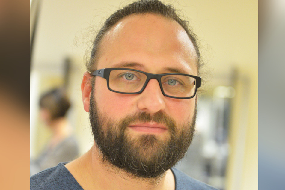 Friseur-Innungsobermeister Jörn Lüdecke (36).