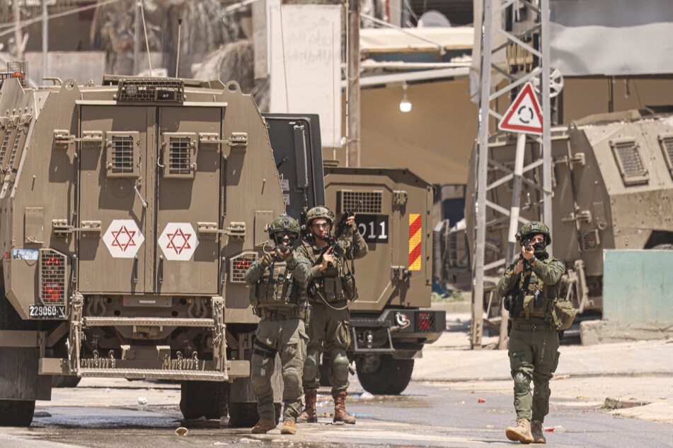 Soldaten der israelischen Armee machen sich für neue Einsätze im Gazastreifen bereit.