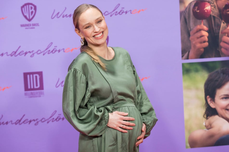 Zu schwanger für Sex-Szenen? Berliner TV-Star klagt gegen Kündigung