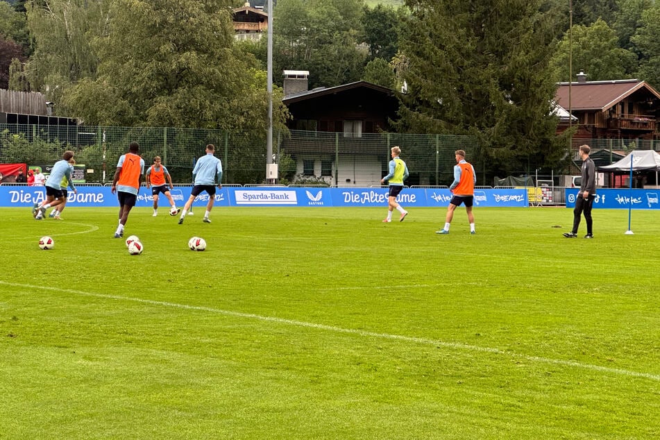 Andreas Schumacher ist erstmals auf den Trainingsplatz.