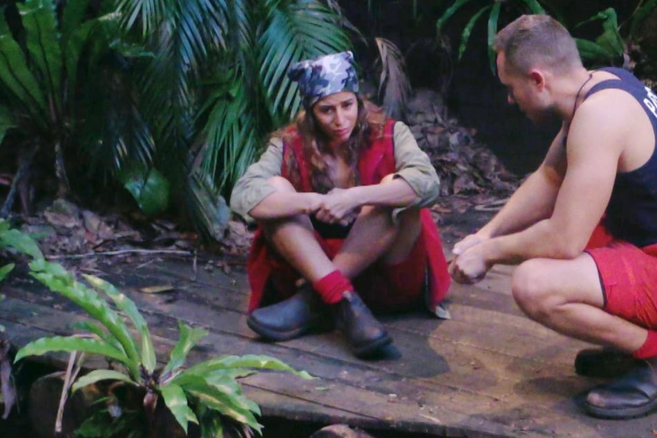 Flirt-Vorwürfe im Camp: Eva Benetatou hofft auf Treffen mit Patricks Freundin