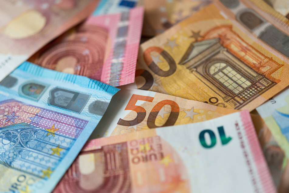 Die 200 Euro die an Studierende ausgezahlt werden sollten, werden vermutlich erst in Januar 2023 zur Verfügung stehen. (Symbolbild)