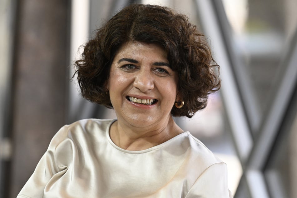 Oberbürgermeister-Kandidatin Berivan Aymaz (53, Grüne) liegt nach den vorläufigen Auszählungen der Stimmzettel in Köln vorne.